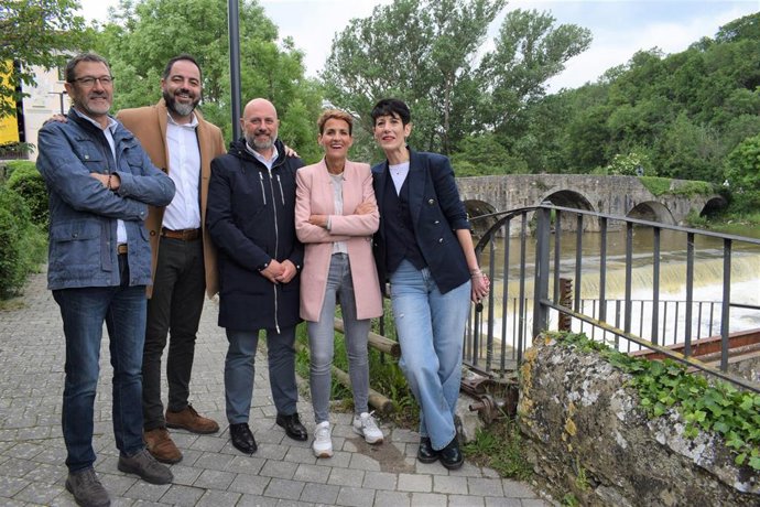 La candidata del PSN a la Presidencia del Gobierno de Navarra, María Chivite, en un acto electoral.