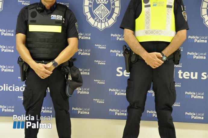 Archivo - Chalecos de protección para los agentes de la Policía Local de Palma.