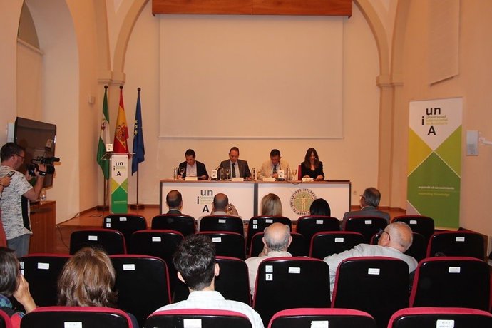 Presentación de los Cursos de Verano 2023 en la Sede Antonio Machado.