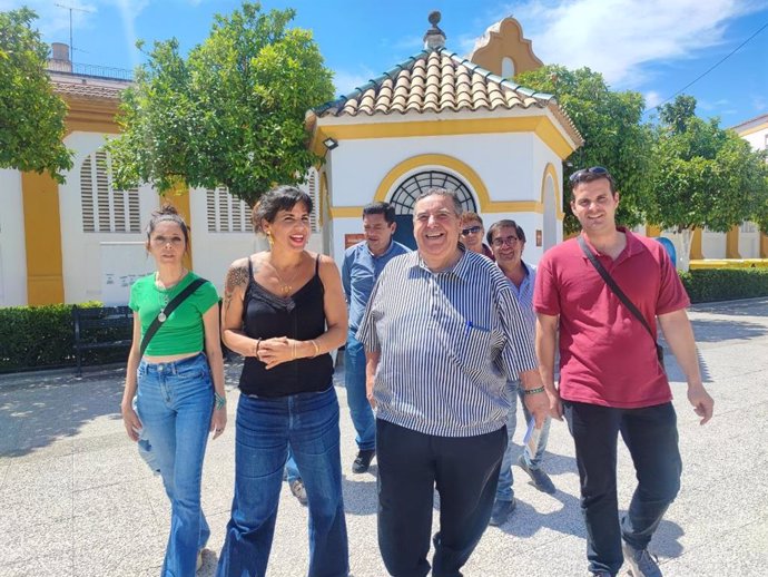 La portavoz de Adelante Andalucía, Teresa Rodríguez, este lunes en Lora del Río (Sevilla).