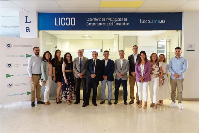 Inauguración del laboratorio orientado a la realización de estudios en entornos digitales, mediante técnicas cualitativas, cuantitativas, psicofisiológicas y de neurociencia.