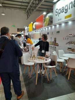 Foto Y Nota De Prensa: La Junta Impulsa El Agro Andaluz En Italia, Su Tercer Mercado Mundial, En La Feria Tuttofood Milano Ante 800 Compradores De 86 Países