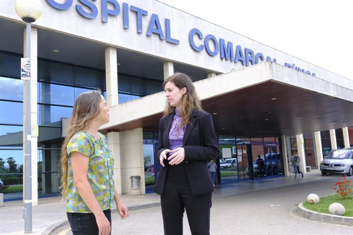 La candidata de Unidas Podemos a la alcaldía de Alcúdia, María Ramos, y la candidata de la formación al Parlament por Mallorca, Esperana Sans.