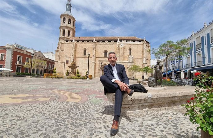Jesús Martín (PSOE) aspira a su quinta legislatura en Valdepeñas