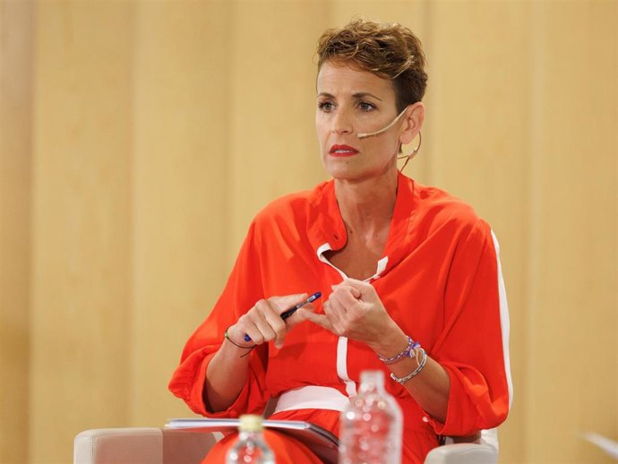 La presidenta del Gobierno de Navarra, María Chivite, interviene durante un desayuno informativo de Europa Press, a 11 de mayo de 2023, en Madrid (España).