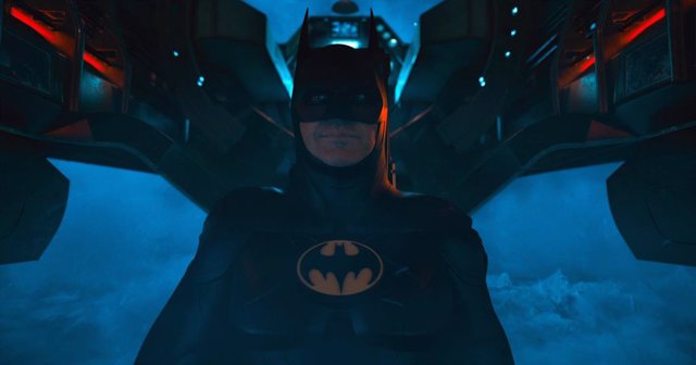 The Flash: El Batman de Michael Keaton se vuelve loco el el explosivo spot de la película de DC