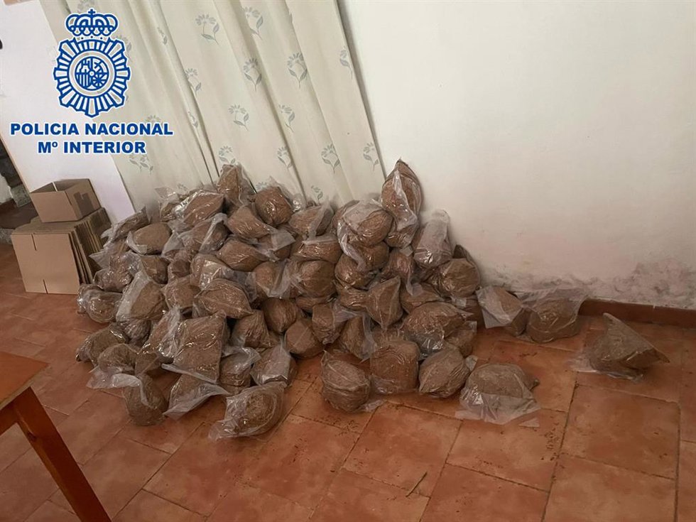 Picadura de tabaco intervenida