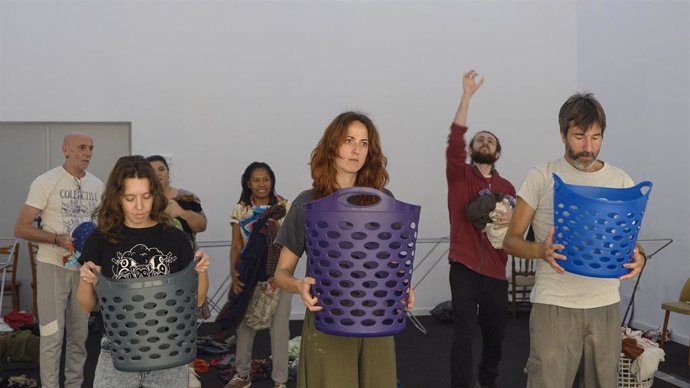 La SubTerránea estrena 'Persona', pieza de creación colectiva e intergeneracional que reivindica la diversidad