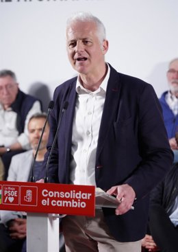 Archivo - El actual alcalde de Logroño, Pablo Hermoso de Mendoza, en la presentación de su candidatura