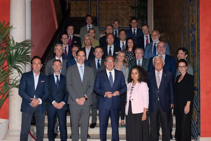 Cajasol.- La embajadora de EEUU en España y Andorra asiste a un encuentro del Club de Directivos de Andalucía