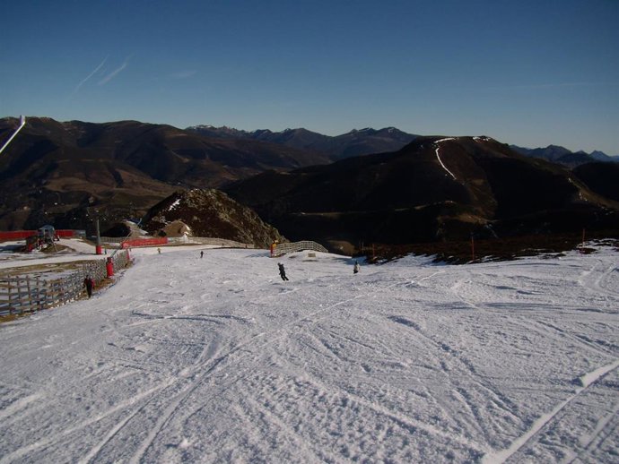 Archivo - Estación De Valgrande-Pajares