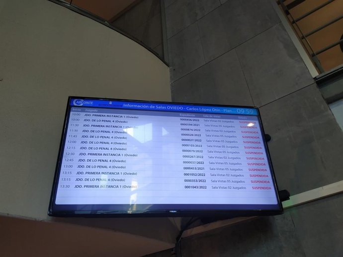 Vistas orales suspendidas en Oviedo con motivo de la huelga en la Administración de Justicia.