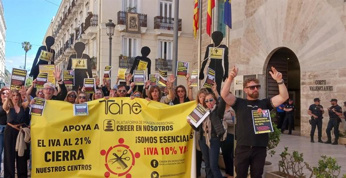 El sector de la imagen personal reclama el apoyo de todos los partidos políticos a la bajada del IVA al 10%