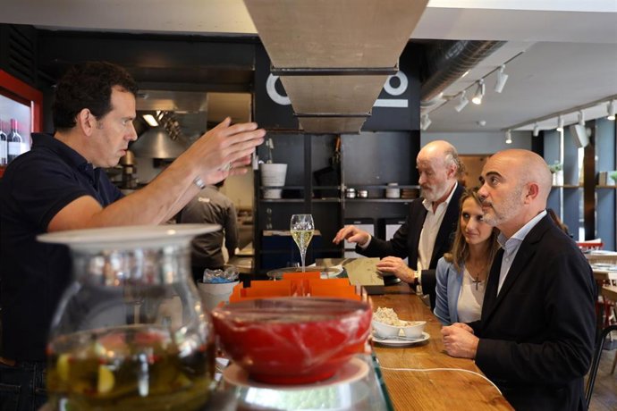 El candidato del PP a la alcaldía de Barcelona, Daniel Sirera