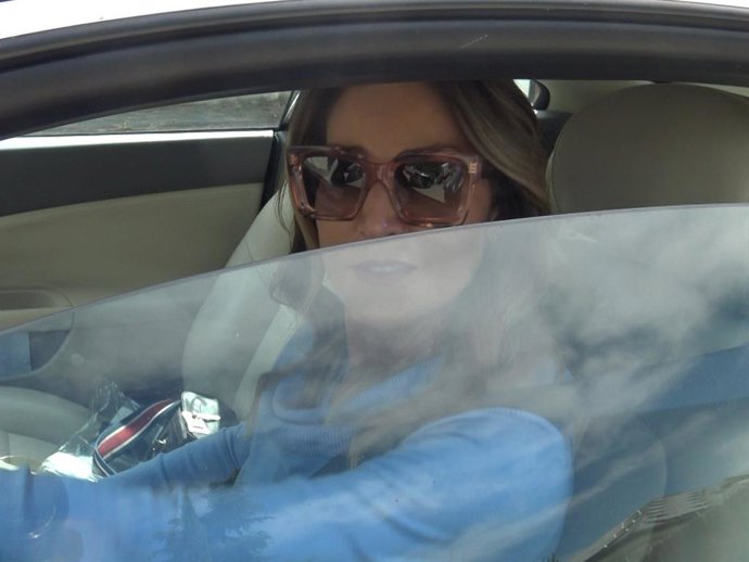 Carolina Molas, madre de Íñigo Onieva, su sorpresa al enterarse de que Tamara Falcó se ha quedado sin vestido de novia