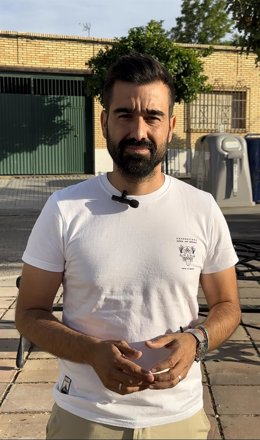 El candidato de IU a la Alcaldía de Guadalcázar, Rafa Mellado.