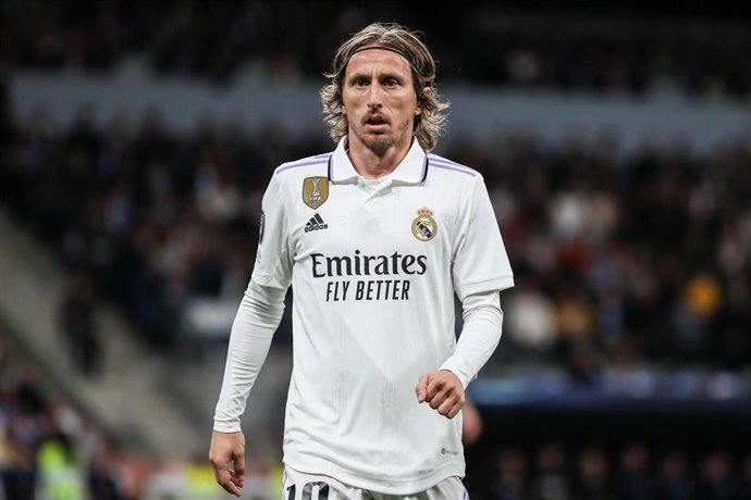 Archivo - Luka Modric, durante un partido con el Real Madrid.