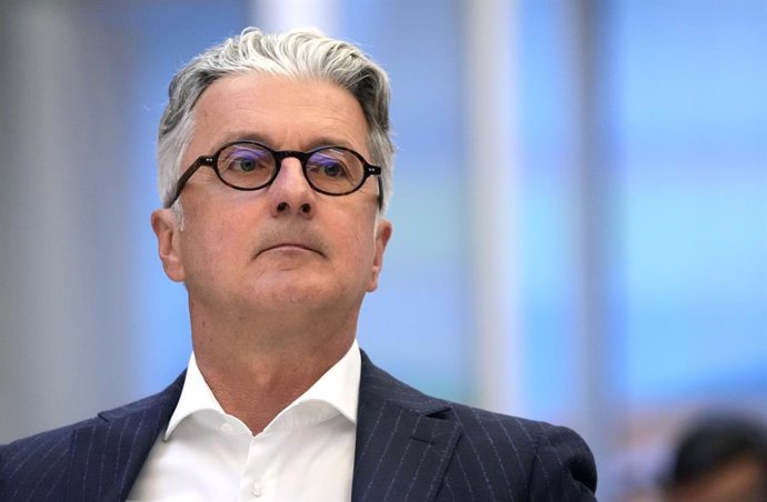 16 May 2023, Bavaria, Munich: Rupert Stadler, former CEO of German carmaker Audi, attends his trial at the Regional Court. Stadler has confessed to a Munich court about his role in the diesel emissions scandal in exchange for a suspended sentence. Photo