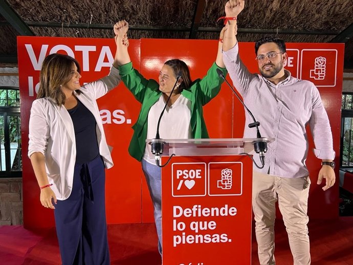 El PSOE rinde homenaje en Paterna a todas las mujeres que "abren camino desde la política municipal"