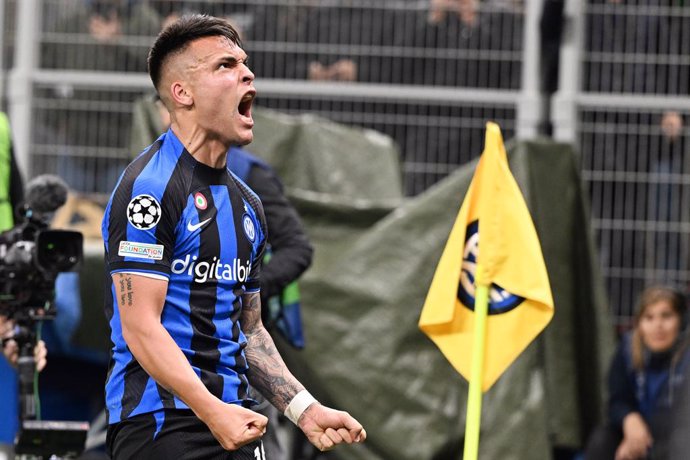 Lautaro Martinez of Fc Inter celebrates his goal 2-1 during the UEFA Champions League, Quarter-finals, 2nd leg football match between FC Internazionale and SL Benfica on April 19, 2023 at Giuseppe Meazza stadium in Milan, Italy - Photo Tiziano Ballabio 