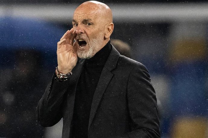 Stefano Pioli, durante un partido con el AC Milan.