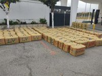 Incautadas cerca de cinco toneladas de hachís a una red de narcotráfico en Lebrija (Sevilla)