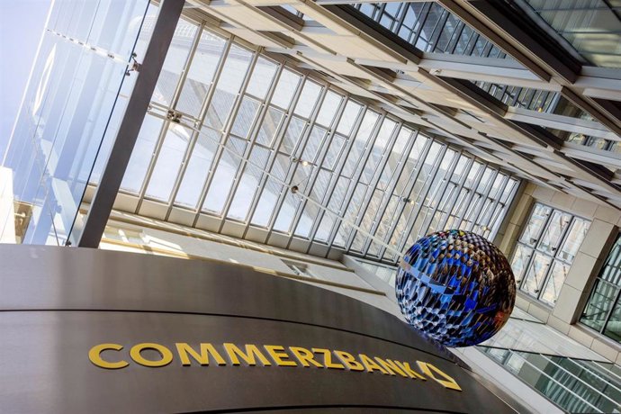 17 May 2023, Hesse, Frankfurt_Main: A general view of the Commerzbank's headquarters entrance. Germany's Commerzbank recorded a larger than expected jump in profits in the first quarter thanks to higher interest rates and a good fee business. Photo: Hel