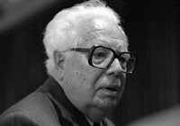 Francisco Fernández del Riego: el editor y activista "defensor incansable" de la cultura gallega