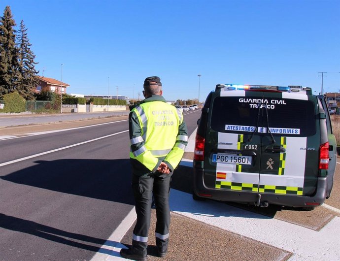 Patrulla de la Agrupación de Tráfico de la Guardia Civil.