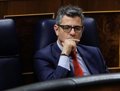 Vox cree que Bildu presenta "asesinos" gracias a Sánchez y Bolaños dice que "la ultraderecha no llega ni a patriotera"