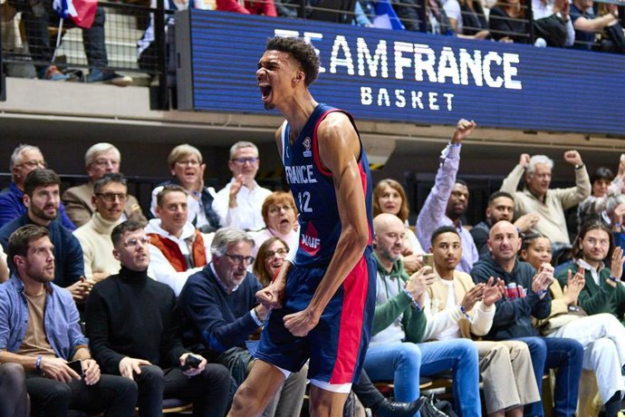 Archivo - Victor WEMBANYAMA (32) of France during the FIBA Basketball World Cup 2023 Qualifiers between France and Lithuania on February 26, 2023 at Arena Loire in Trelaze, France - Photo Ann-Dee Lamour / CDP MEDIA / DPPI