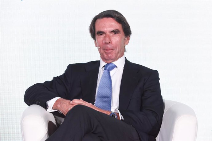 El expresidente del Gobierno de España y presidente de la Fundación FAES, José María Aznar durante la celebración de la segunda jornada del IV Foro Internacional Expansión, en el Parador de Alcalá de Henares, a 11 de mayo de 2023, en Alcalá de Henares, 