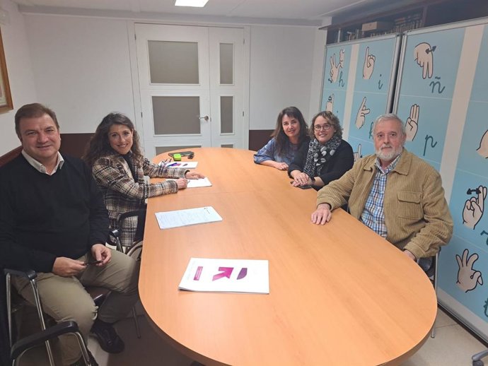 Por La Rioja implantará SVisual en la administración para inclusión de las personas sordas de La Rioja