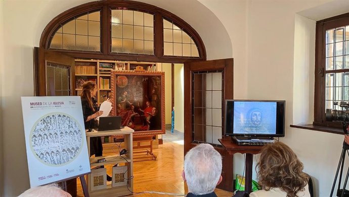 El Museo de la Iglesia presenta la nueva biblioteca y su primer cuadro de San Francisco de Asis.