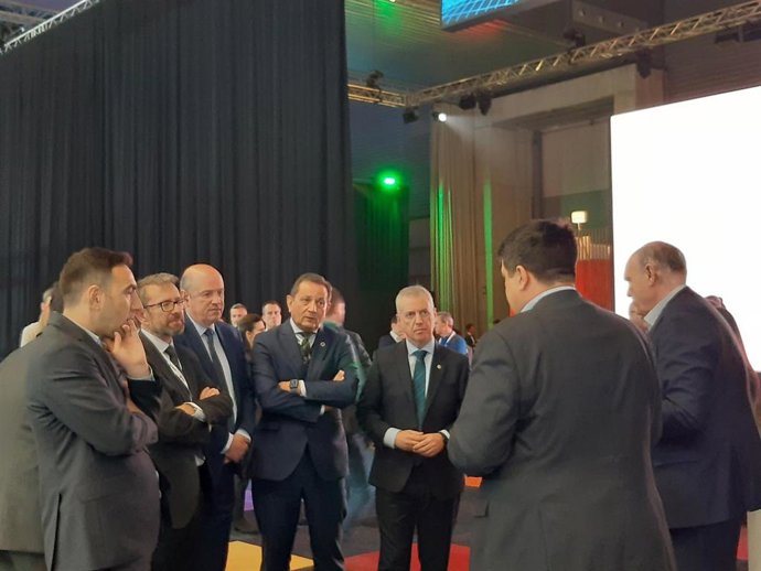 El lehendakari, Iñigo Urkullu, visita la F4F-Expo FoodTech en el BEC, en Barakaldo.