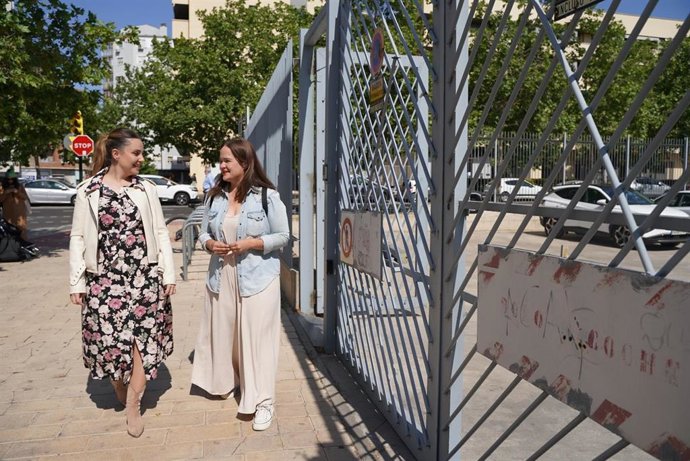 Maru Díaz y la númer 3 de la lista María Goikoetxea