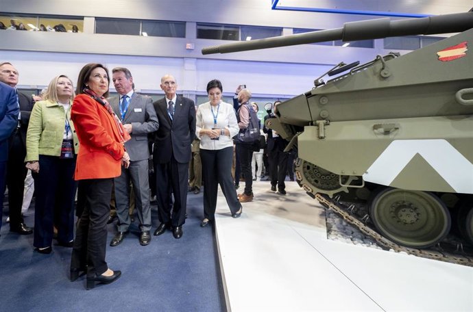 La ministra de Defensa, Margarita Robles, durante la inauguración de la III Feria Internacional de Defensa y Seguridad de España en Ifema