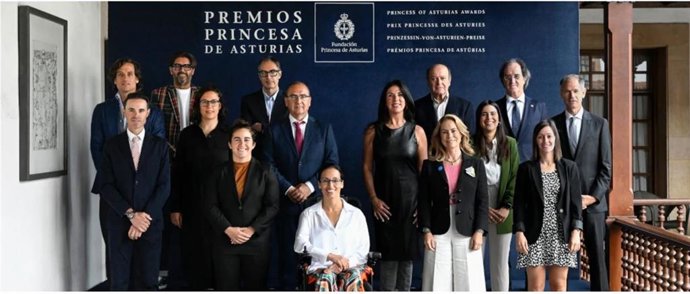 Jurado del Premio Princesa de los Deportes.