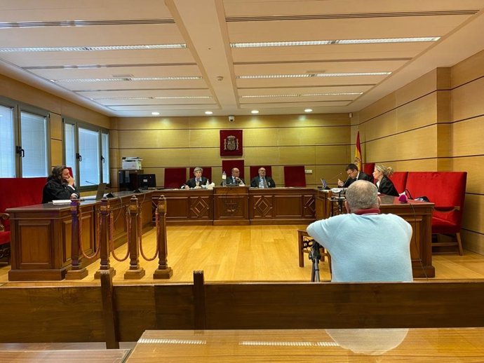 Un varón es juzgado en la Audiencia  de Ciudad Real por abusar sexualmente de una menor en Tomelloso.