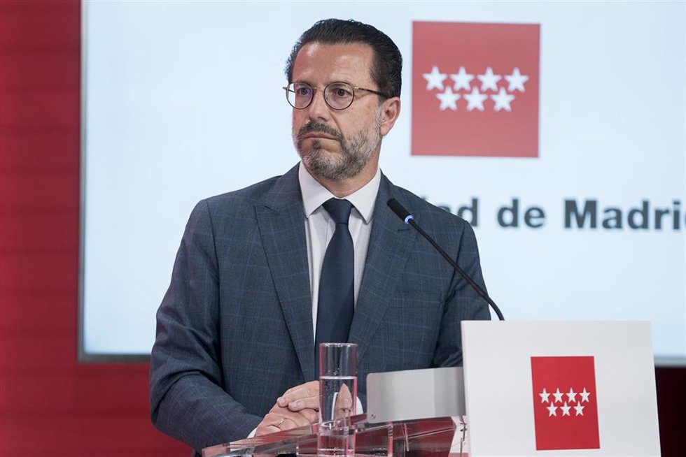 Archivo - El consejero de Economía, Hacienda y Empleo del Gobierno regional, Javier Fernández-Lasquetty.