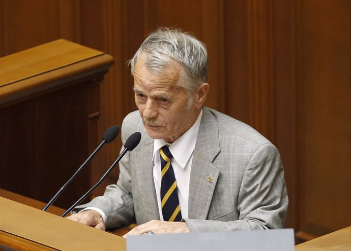 Archivo - August 29, 2019, Kiev, Ukraine: Leader of Crimean Tatars people lawmaker Mustafa Dzhemilev speaks during the first meeting of newly Ukrainian parliament in Kiev, Ukraine. After the victory of Volodymyr Zelensky in the 2019 Presidential electio
