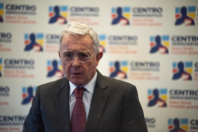 Archivo - El expresidente de Colombia Álvaro Uribe.