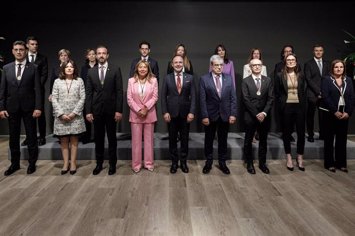 Actto de posesión de los nuevos ministros y altos cargos del Gobierno de Andorra