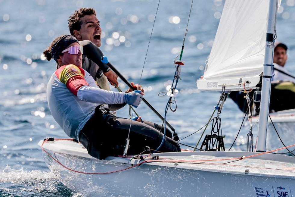 Archivo - Jordi Xammar y Nora Brugman durante una regata de la clase 470