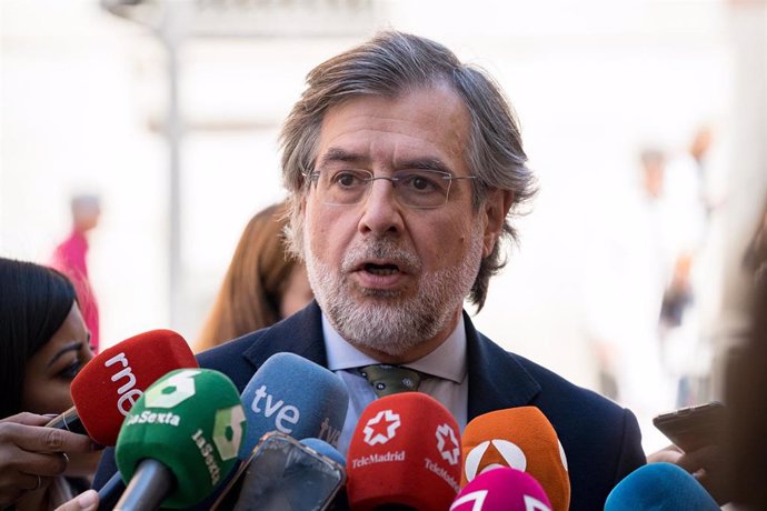 El vocal del Comité Ejecutivo de la APM, Juan José Carbonero, a su llegada a una reunión con el Ministerio de Justicia.