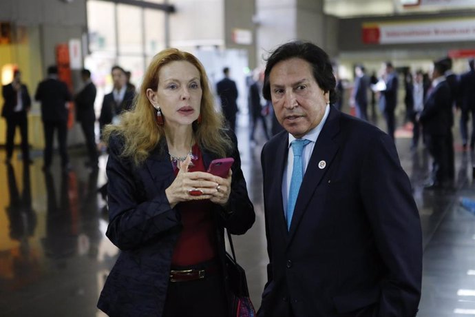 Archivo - El expresidente de Perú Alejandro Toledo y la ex primera dama Eliane Karp