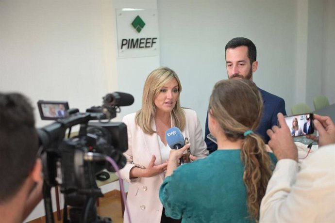 Paticia Guasp critica que Sánchez se haya olvidado del plus de insularidad en su visita a Ibiza.