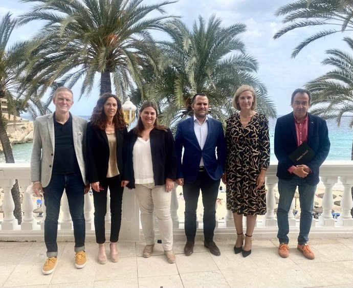 Archivo - Reunión entre Ciudadanos y la Asociación de hoteleros de Playa de Palma