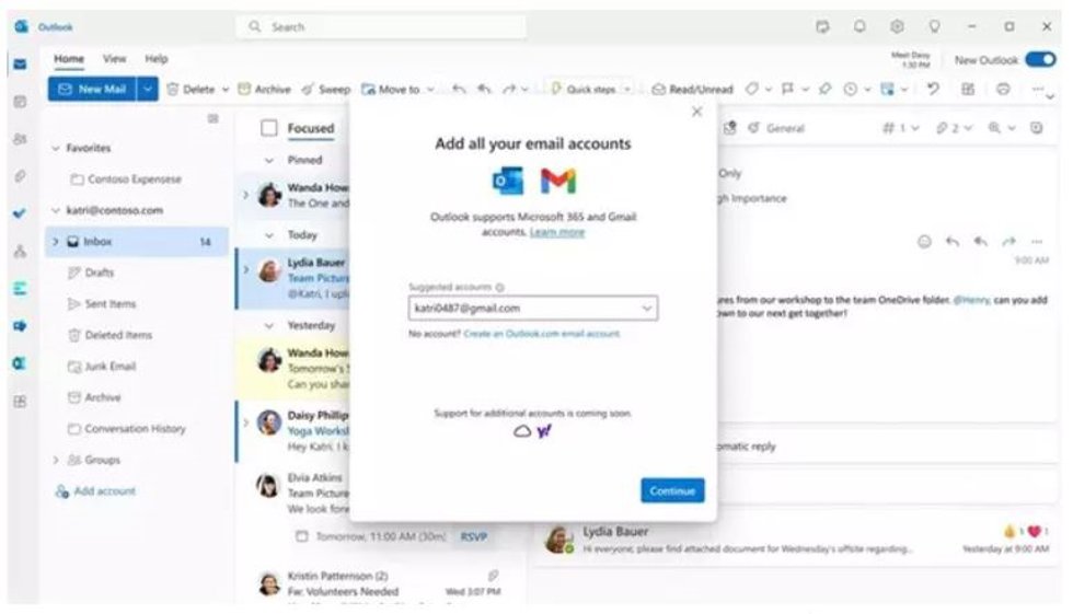 Interfaz de Microsoft Outlook con la integración de Gmail