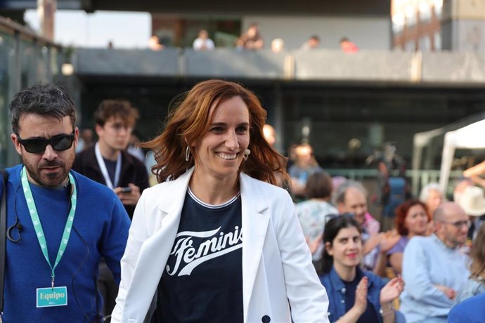 La candidata de Más Madrid a la Presidencia de la Comunidad, Mónica García, durante el acto 'Feminismo y Libertad', en la Plaza Daoiz y Velarde